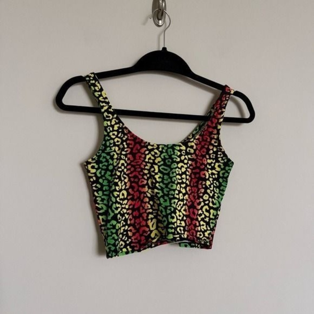 Forever 21 Leopard Print‎ Crop Tank Top Medium